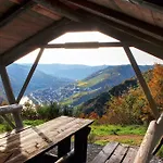 Weinhotel Hubertus Garni