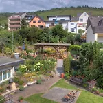 Weinhotel Hubertus Garni Klotten