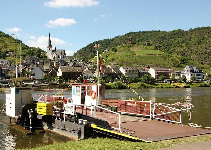 Weinhotel Hubertus Garni 3* Klotten