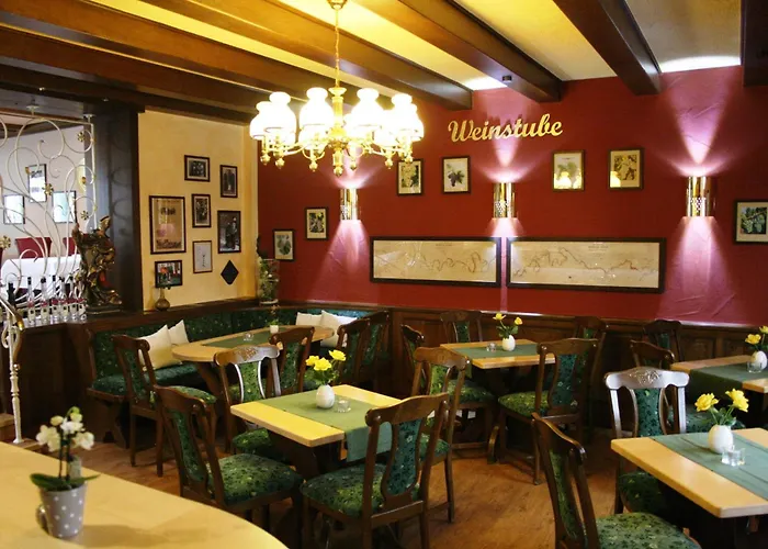 Weinhotel Hubertus Garni