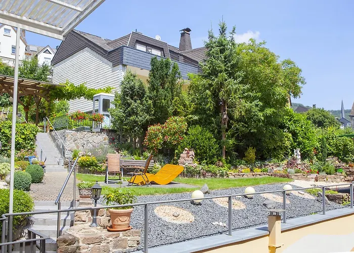 Weinhotel Hubertus Garni Klotten