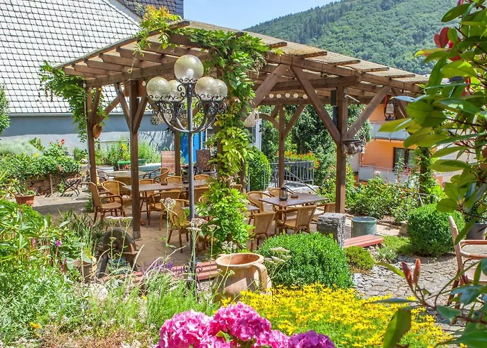 Hotel Weinhotel Hubertus Garni